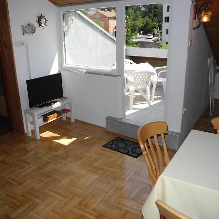 Biro App 4+1 Pax Apartment Crikvenica Exterior foto